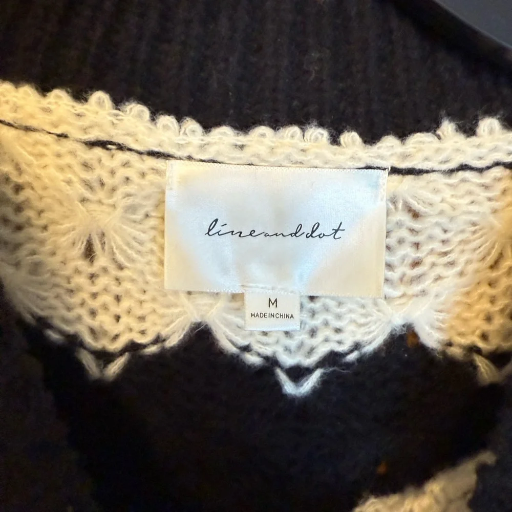Line & Dot Black and White Patterned Sweater - Picture 2 of 4